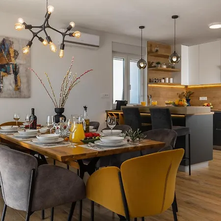 度假居 Deep 马斯莱尼察