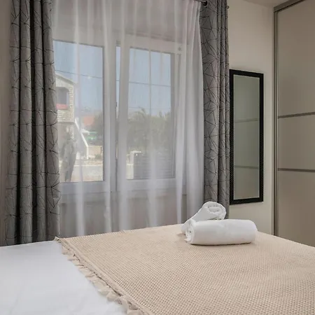 Deep 度假居 马斯莱尼察