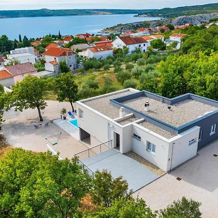 Deep Holiday home Maslenica