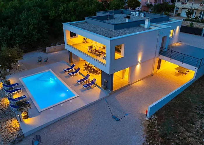 Deep * ماسلينتسا