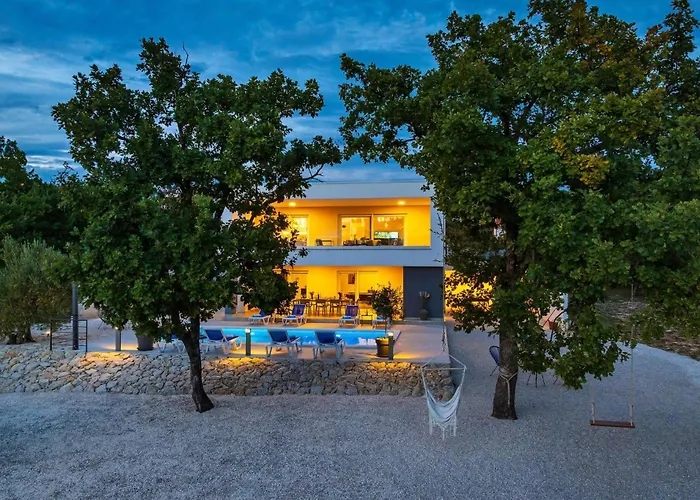 Deep * ماسلينتسا