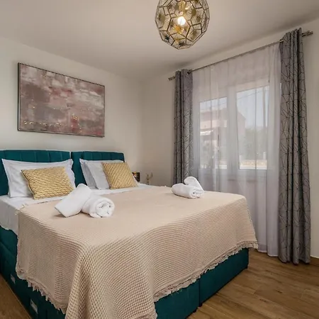 Nyaraló Deep Maslenica