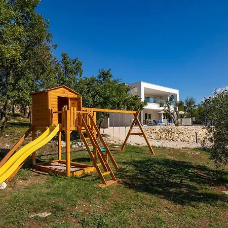 Holiday home Deep *