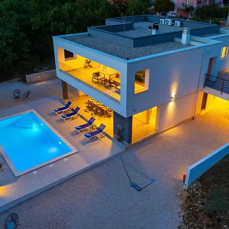 Deep * 마슬레니차